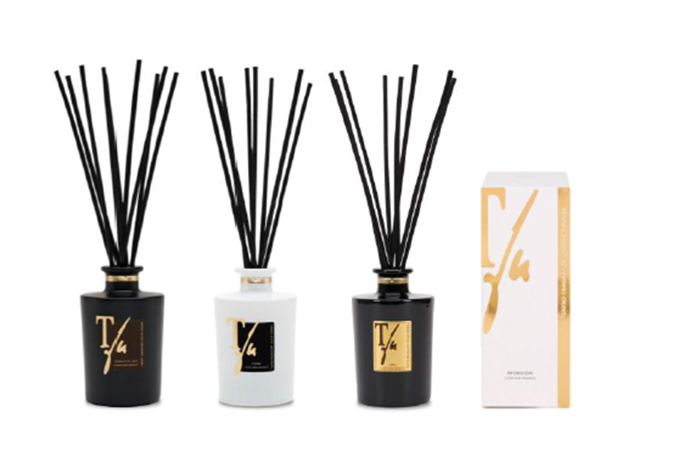 Why Choose Home Fragrances as Corporate Gifts?